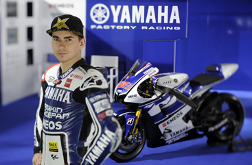 2012-Lorenzo-action_tcm78-237666.jpg image