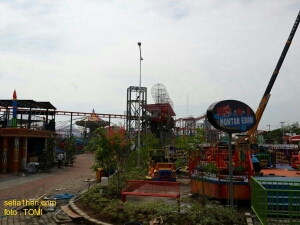 suroboyo-carnival-night-market-2014-y.jpg image