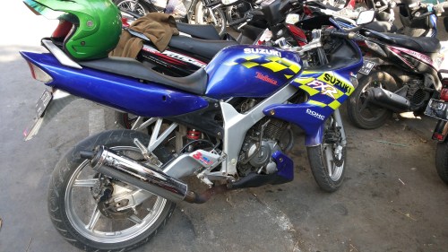 suzuki fxr150 reear