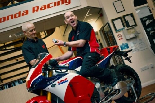 Honda-RC213V-S-First-Delivery.jpg image