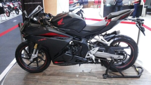 cbr250rr.jpg image