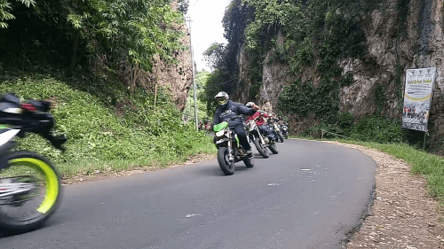 Kawasaki KRACKER Surabaya